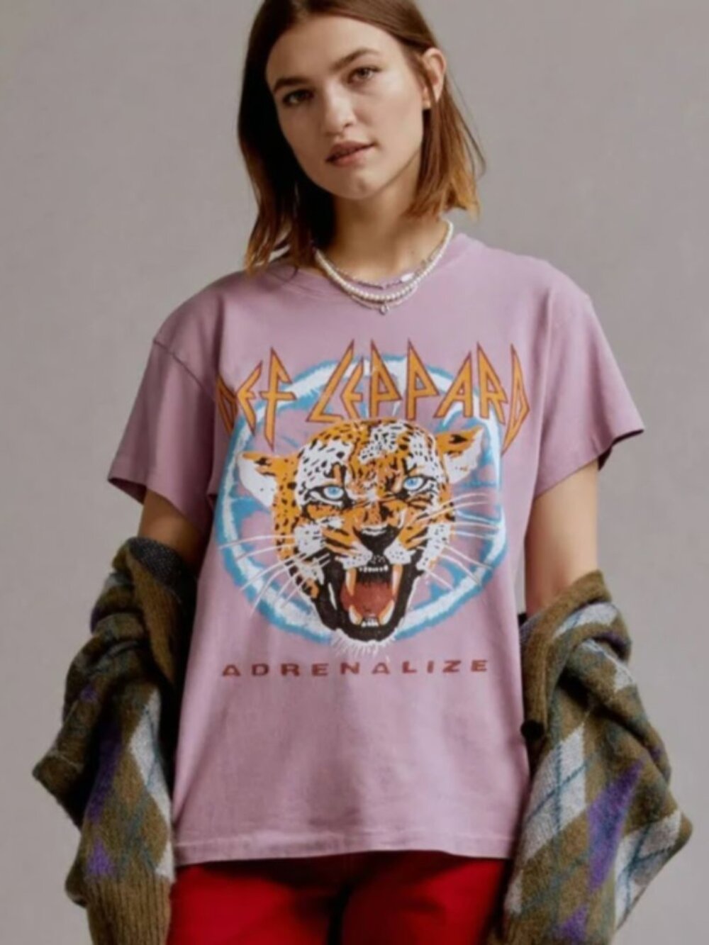 Daydreamer Pink Graphic Tee with Tiger Motif